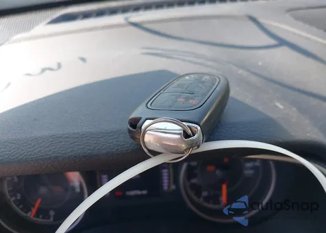 2020 Jeep Cherokee Latitude Plus Fwd z USA, uszkodzony, nr VIN 1C4PJLLB4LD601256